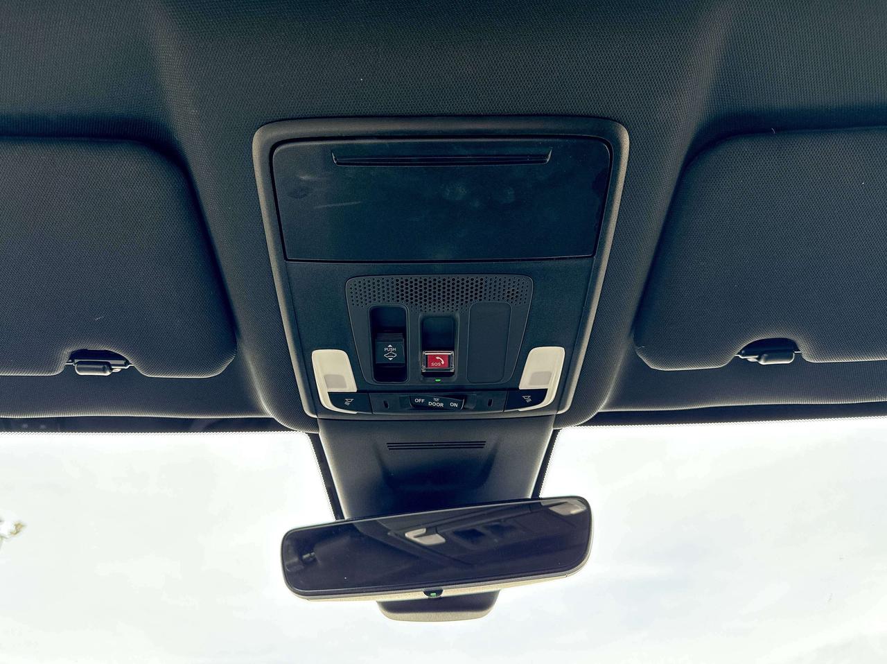 2026 Honda CR-V Touring | NAVIGATION | SUNROOF | BOSE AUDIO | Photo