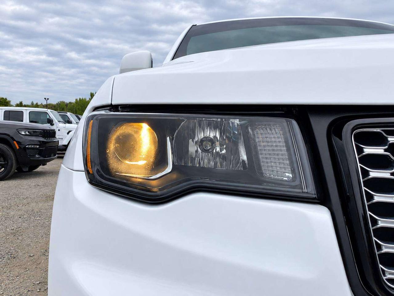 2020 Jeep Grand Cherokee Altitude Photo