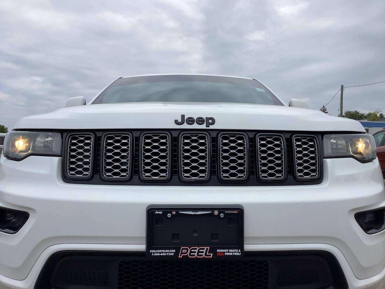 2020 Jeep Grand Cherokee Altitude Photo