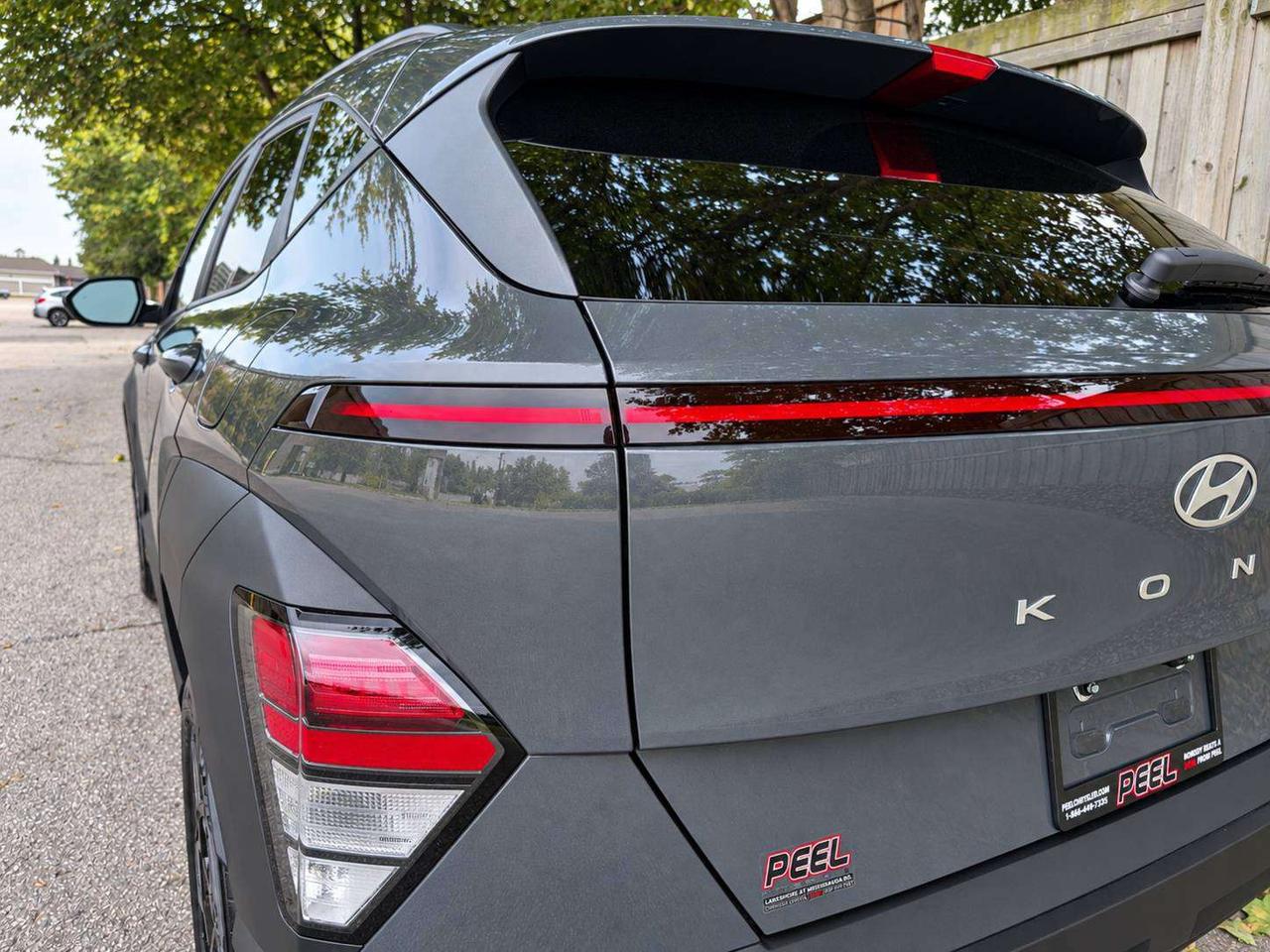 2024 Hyundai KONA Preferred | Heated Seats | Winter Tires | AWD Photo