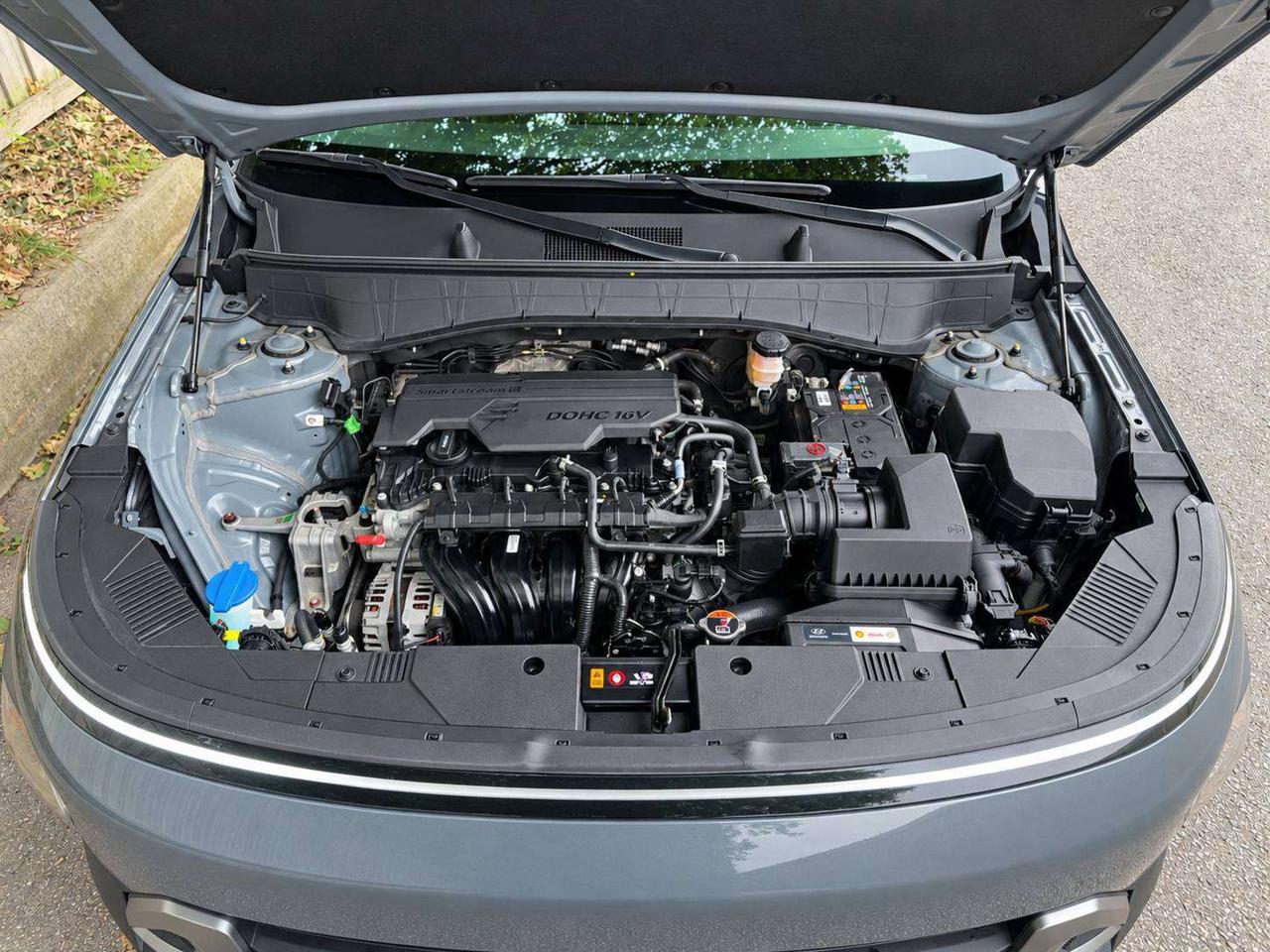 2024 Hyundai KONA Preferred | Heated Seats | Winter Tires | AWD Photo