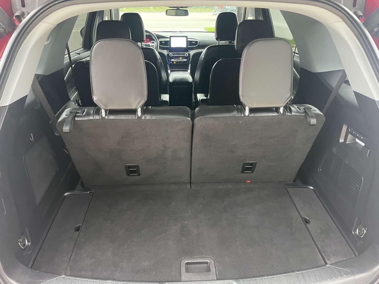 2022 Ford Explorer Limited 7 pass. AWD Photo