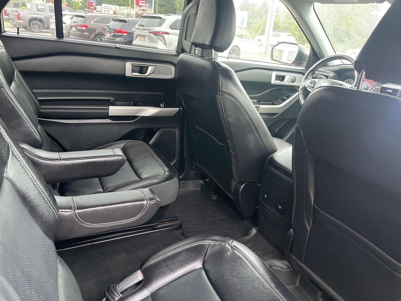 2022 Ford Explorer Limited 7 pass. AWD Photo