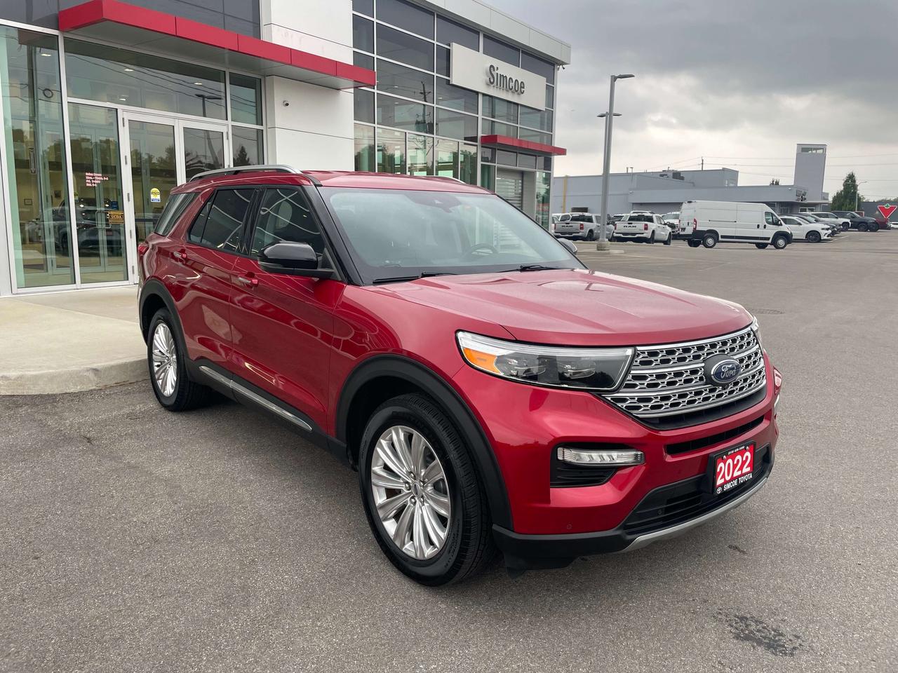 2022 Ford Explorer Limited 7 pass. AWD Photo