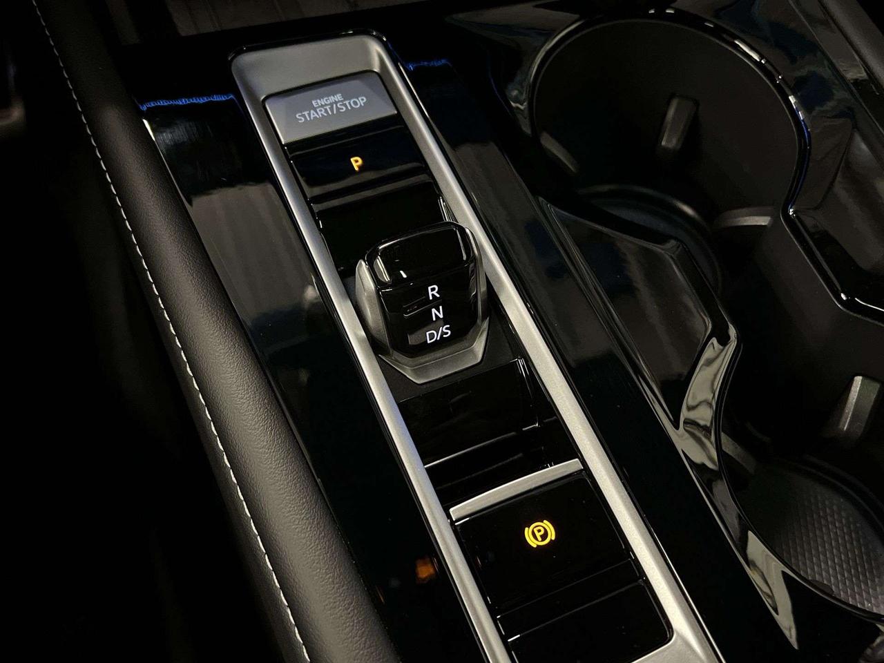 2026 Volkswagen Atlas EXCELINE R-LINE AWD | MASSAGE SEATS | PANO ROOF Photo