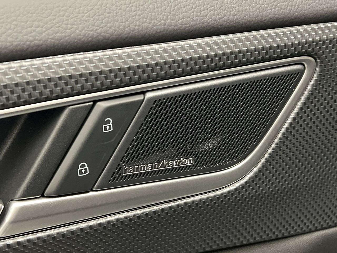 2026 Volkswagen Atlas EXCELINE R-LINE AWD | MASSAGE SEATS | PANO ROOF Photo