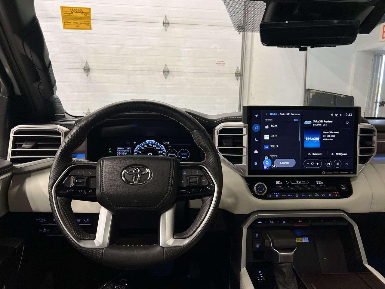 2024 Toyota Sequoia HYBRID CAPSTONE 4X4 | 7-PASS | LEATHER | PANO ROOF Photo