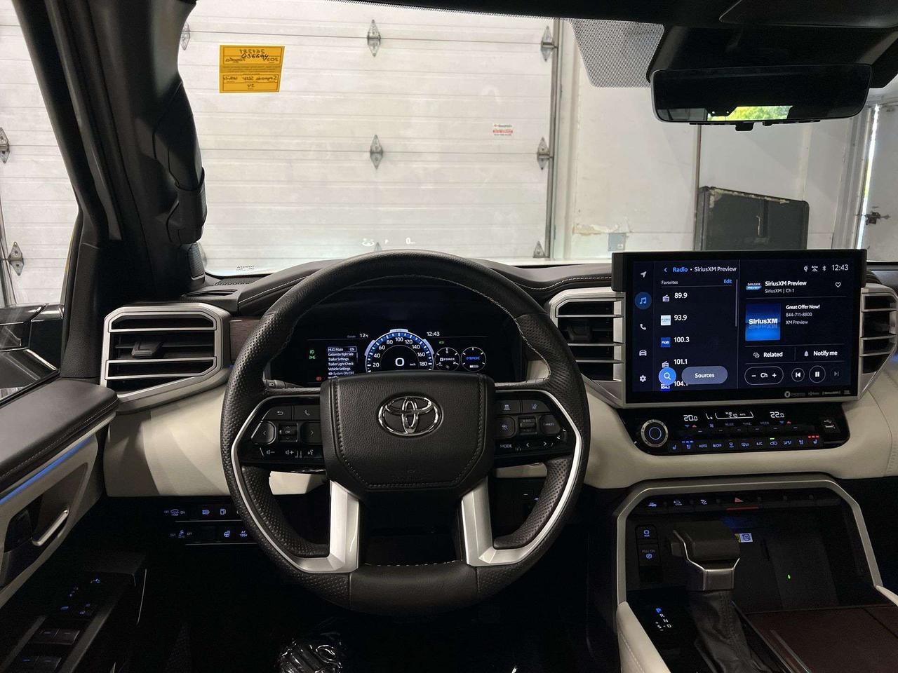 2024 Toyota Sequoia HYBRID CAPSTONE 4X4 | 7-PASS | LEATHER | PANO ROOF Photo