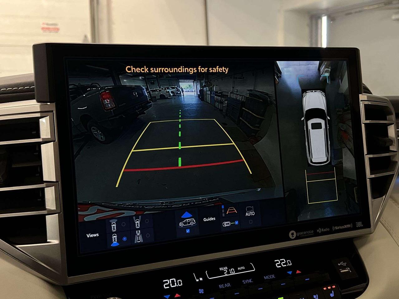 2024 Toyota Sequoia HYBRID CAPSTONE 4X4 | 7-PASS | LEATHER | PANO ROOF Photo