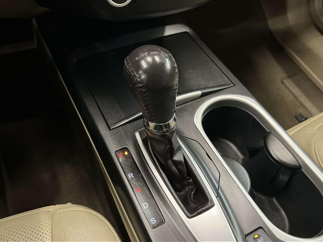 2017 Acura RDX TECHNOLOGY AWD | LEATHER | SUNROOF | REMOTE START Photo