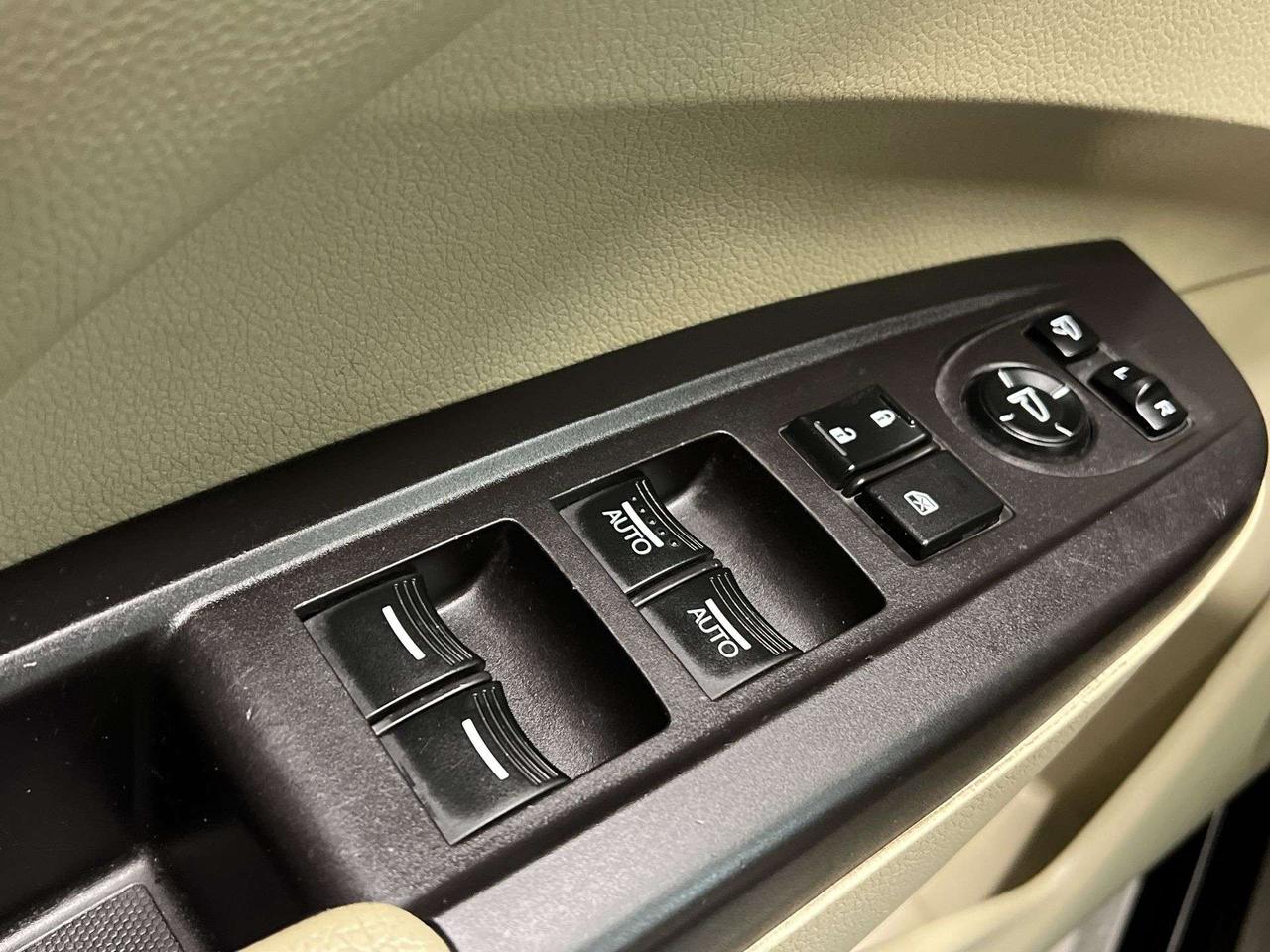 2017 Acura RDX TECHNOLOGY AWD | LEATHER | SUNROOF | REMOTE START Photo