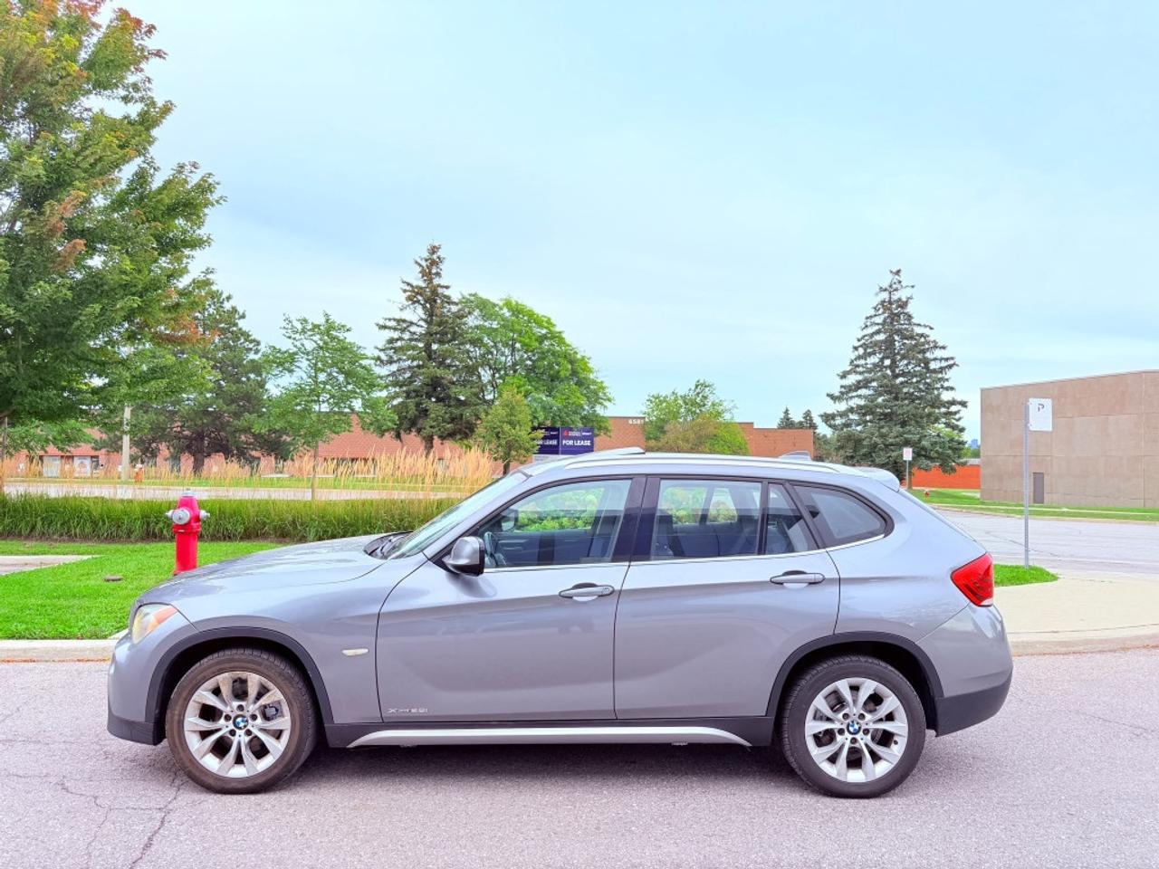 2012 BMW X1 xDrive28i Photo5