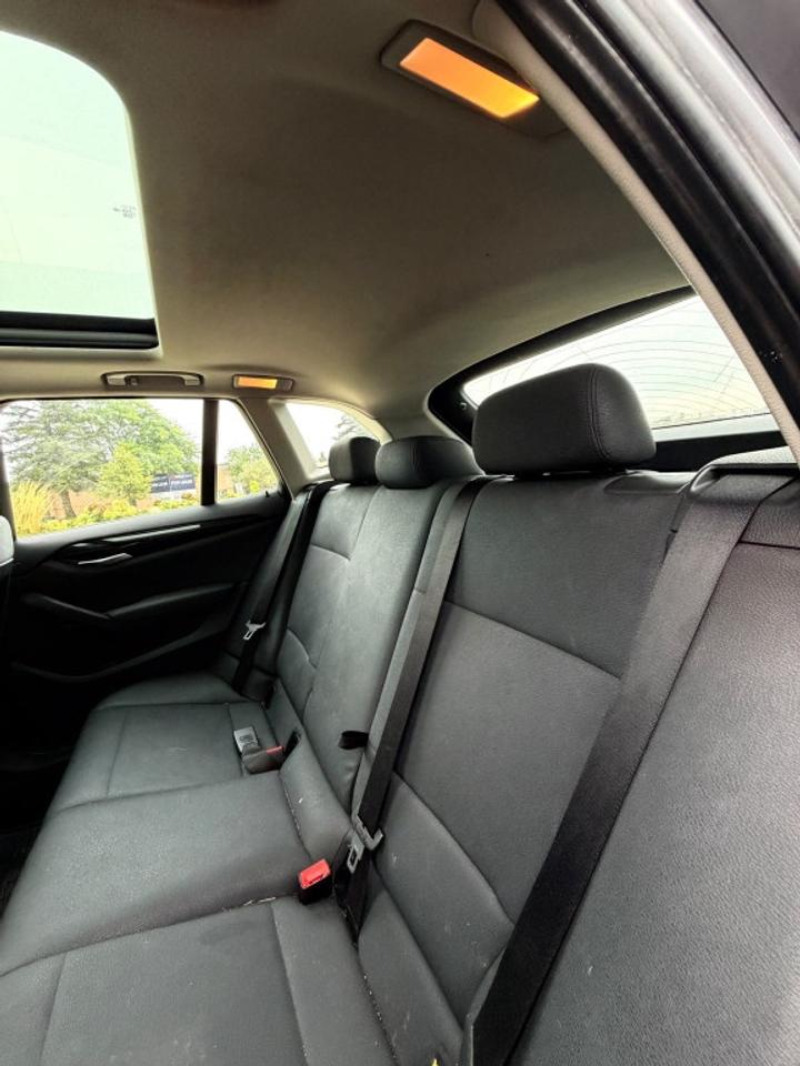 2012 BMW X1 xDrive28i Photo