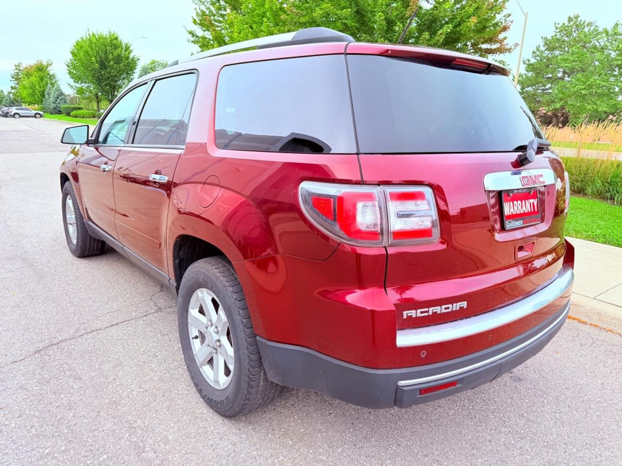 2015 GMC Acadia SLE-2 Front-wheel Drive Automatic Photo4
