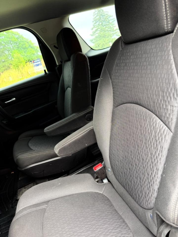 2015 GMC Acadia SLE-2 Front-wheel Drive Automatic Photo