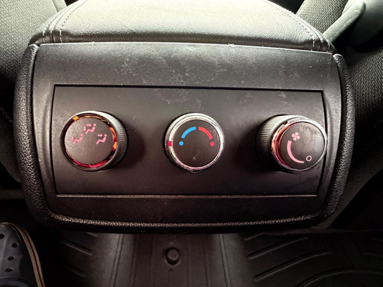 2015 GMC Acadia SLE-2 Front-wheel Drive Automatic Photo