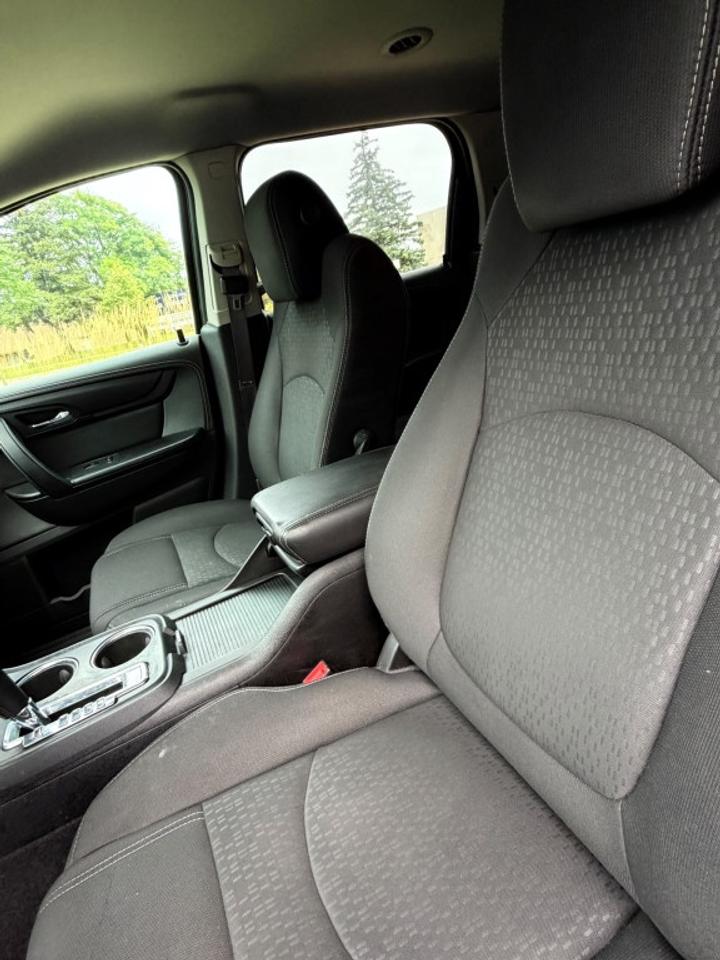 2015 GMC Acadia SLE-2 Front-wheel Drive Automatic Photo