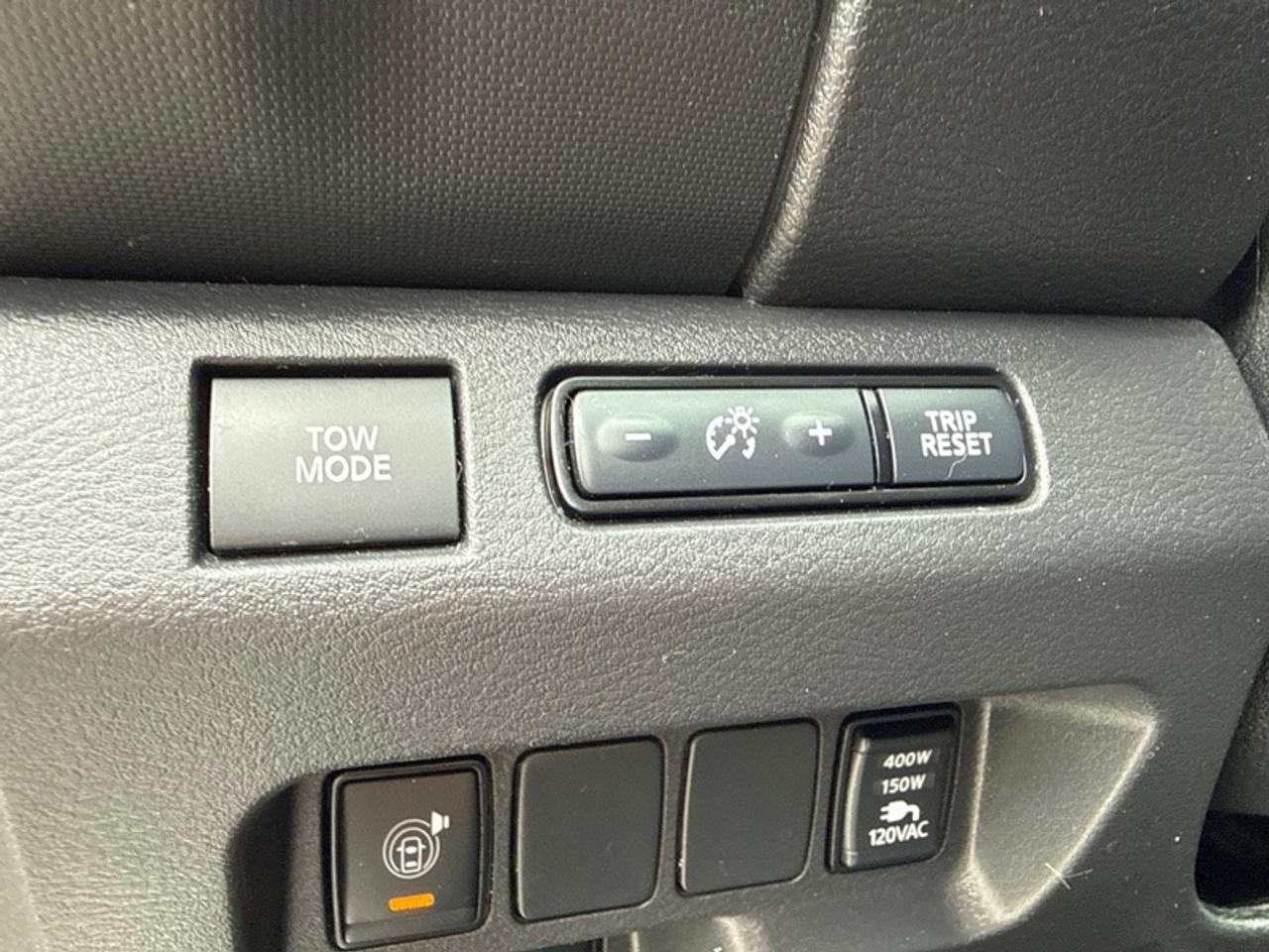 2023 Nissan Frontier Crew Cab SV  Heated Steering Wheel - $312 B/W Photo