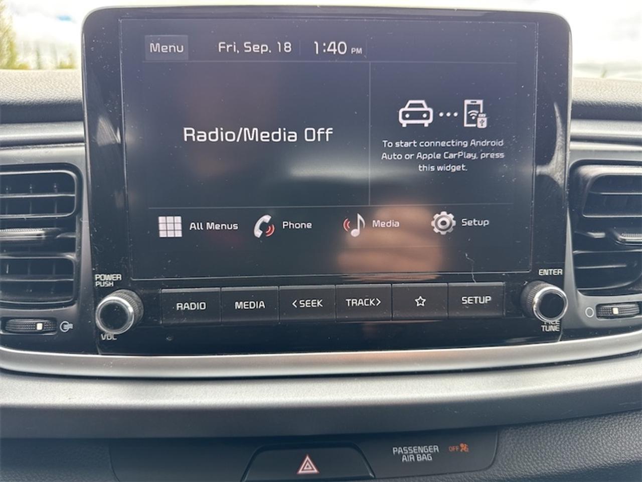 2023 Kia Rio 5-Door LX Premium  Sunroof - Low Mileage Photo
