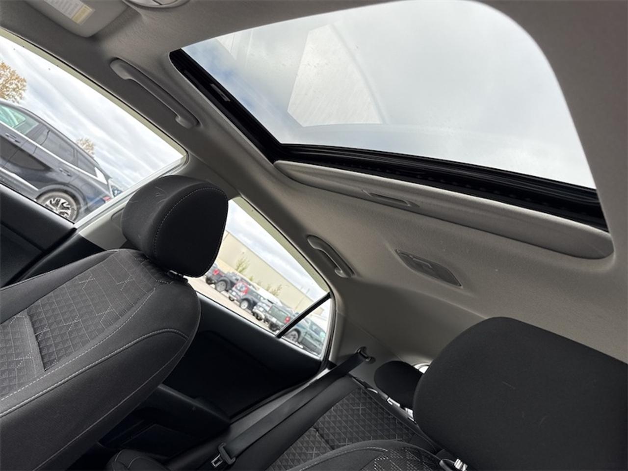2023 Kia Rio 5-Door LX Premium  Sunroof - Low Mileage Photo
