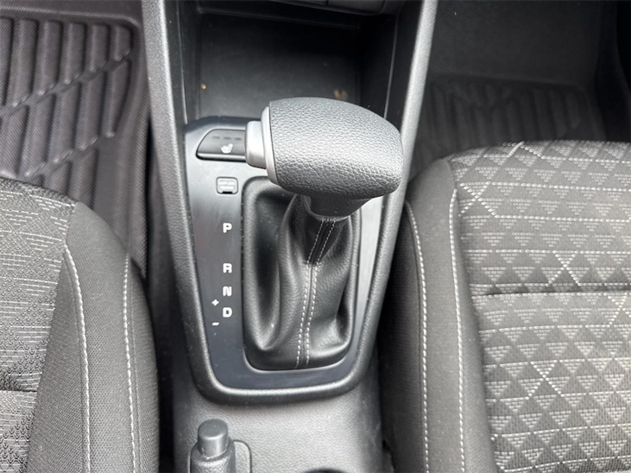 2023 Kia Rio 5-Door LX Premium  Sunroof - Low Mileage Photo