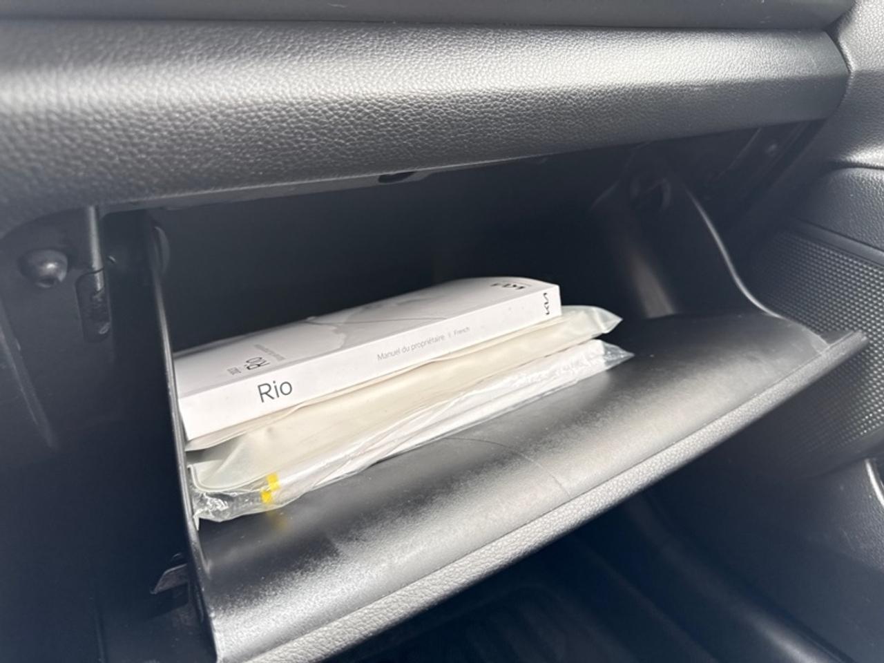 2023 Kia Rio 5-Door LX Premium  Sunroof - Low Mileage Photo