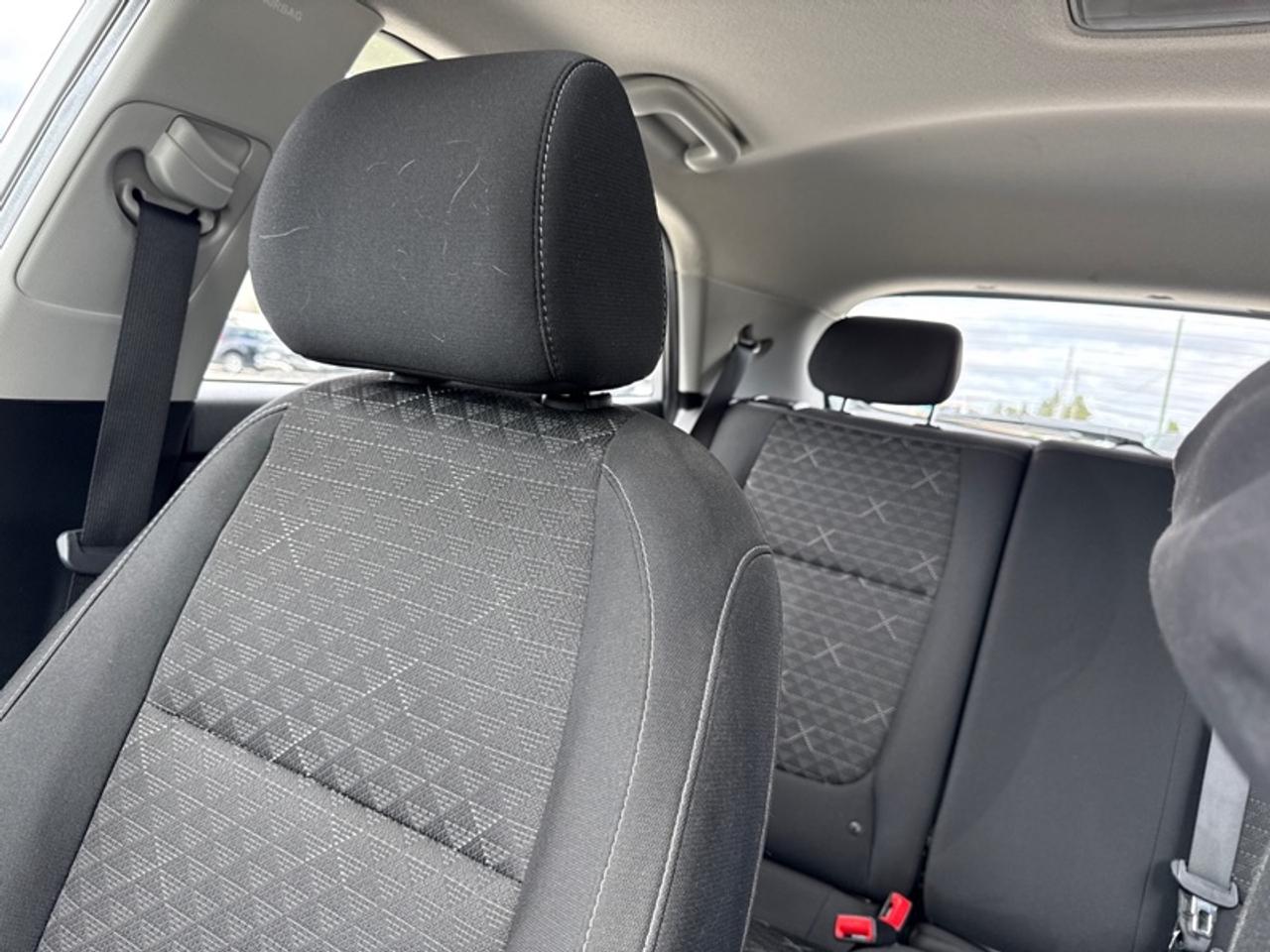 2023 Kia Rio 5-Door LX Premium  Sunroof - Low Mileage Photo