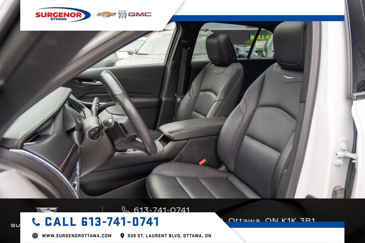 2023 Cadillac XT4 Sport Photo