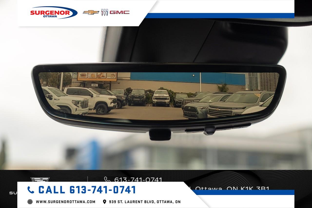 2023 Cadillac XT4 Sport Photo
