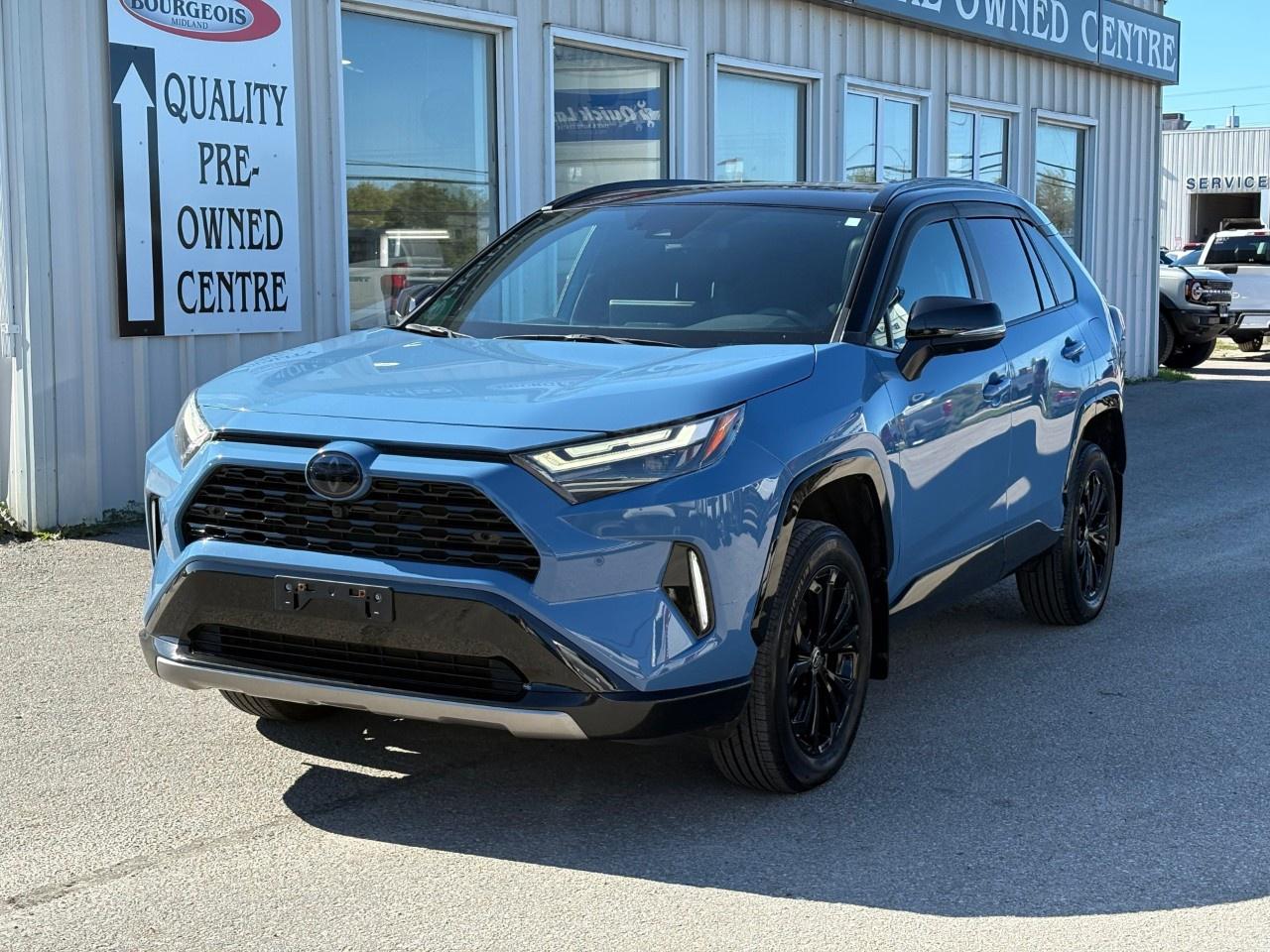2024 Toyota RAV4 HYBRID XSE AWD Photo1