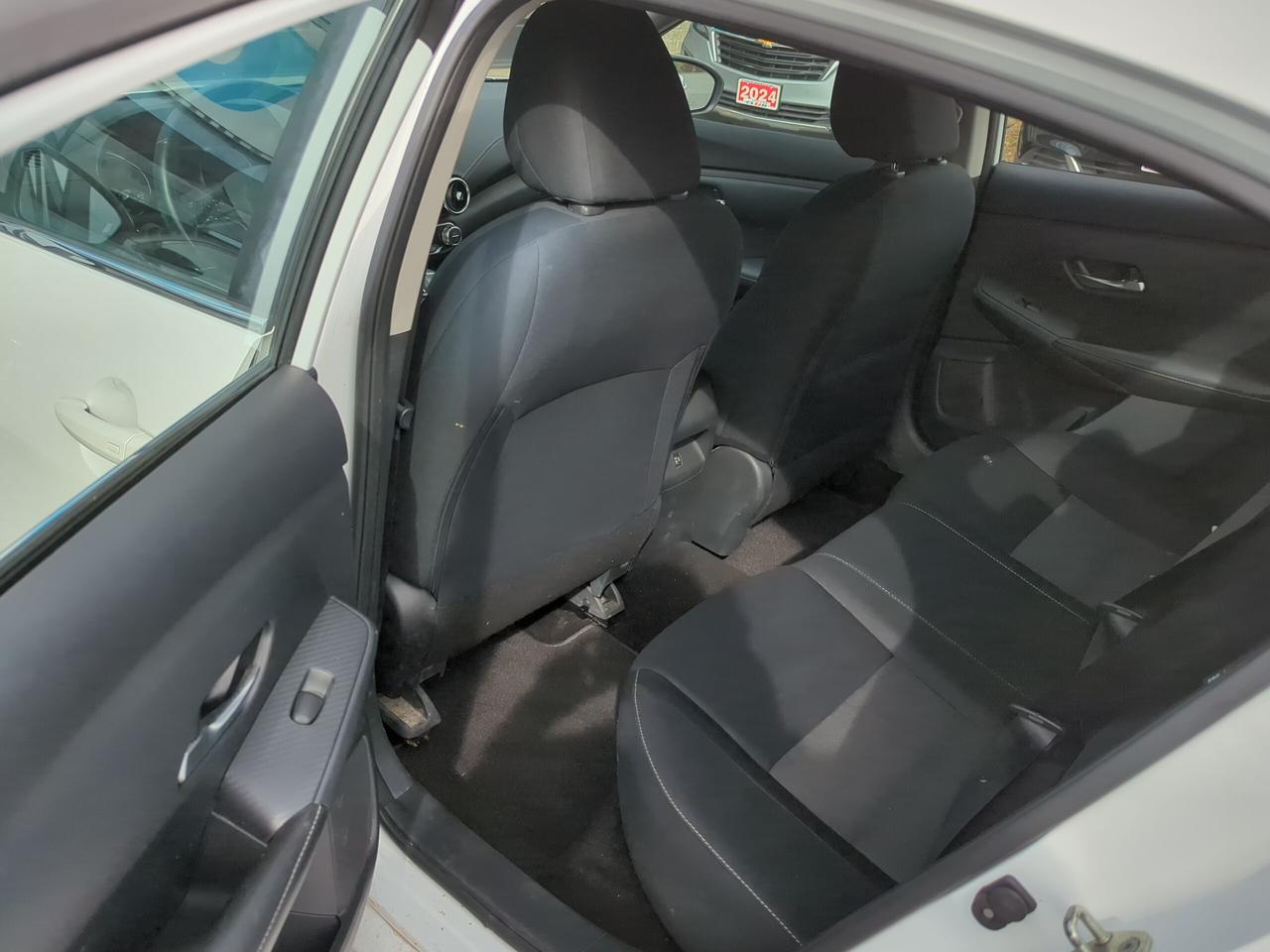 2021 Nissan Sentra SV Photo