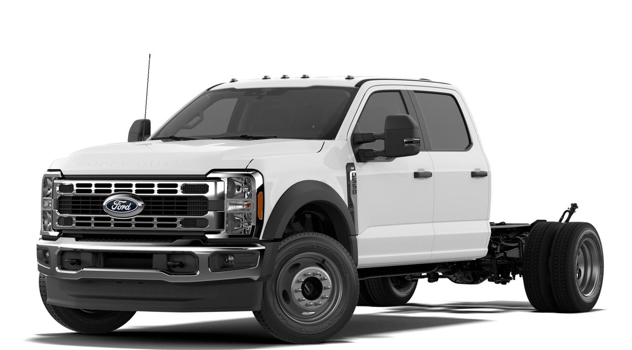2027 Ford SUPER DUTY F-550 DRW XLT Photo0