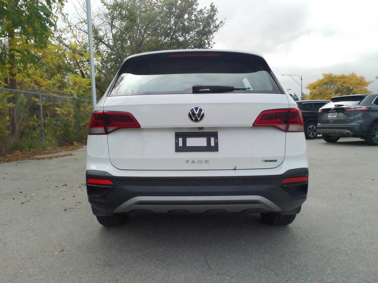 2023 Volkswagen Taos Trendline Photo