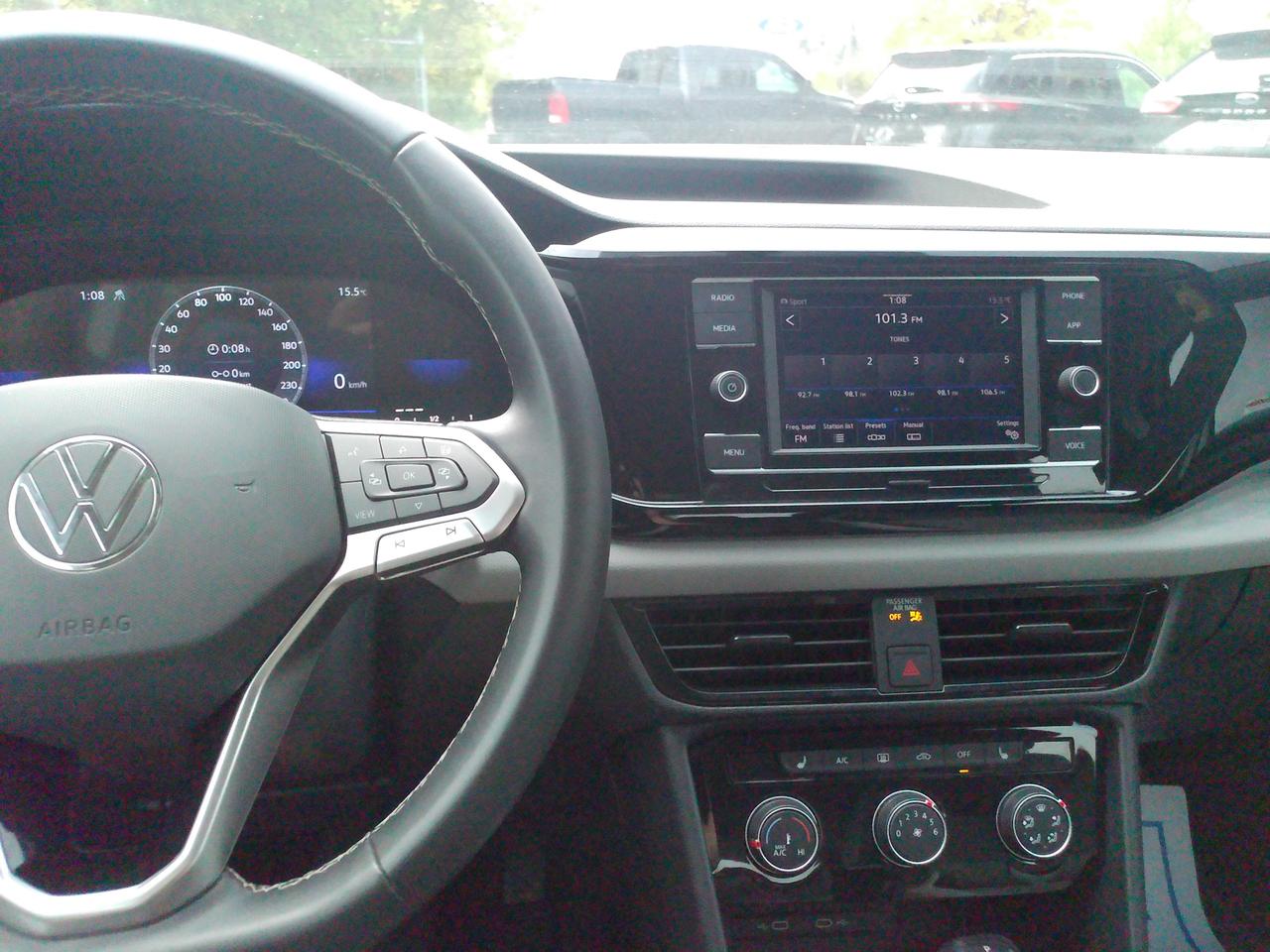 2023 Volkswagen Taos Trendline Photo