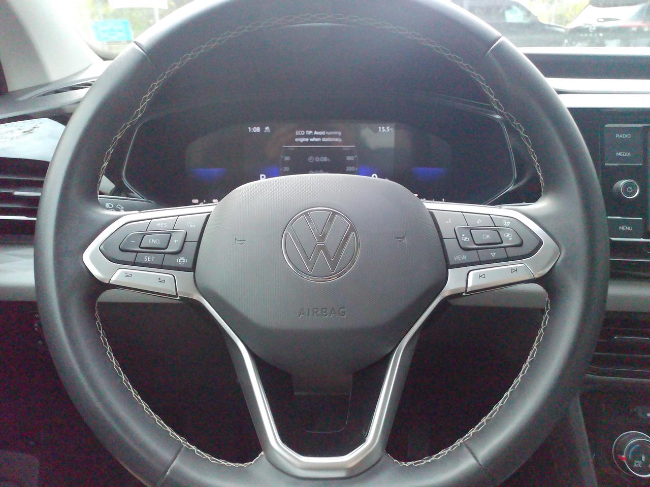 2023 Volkswagen Taos Trendline Photo