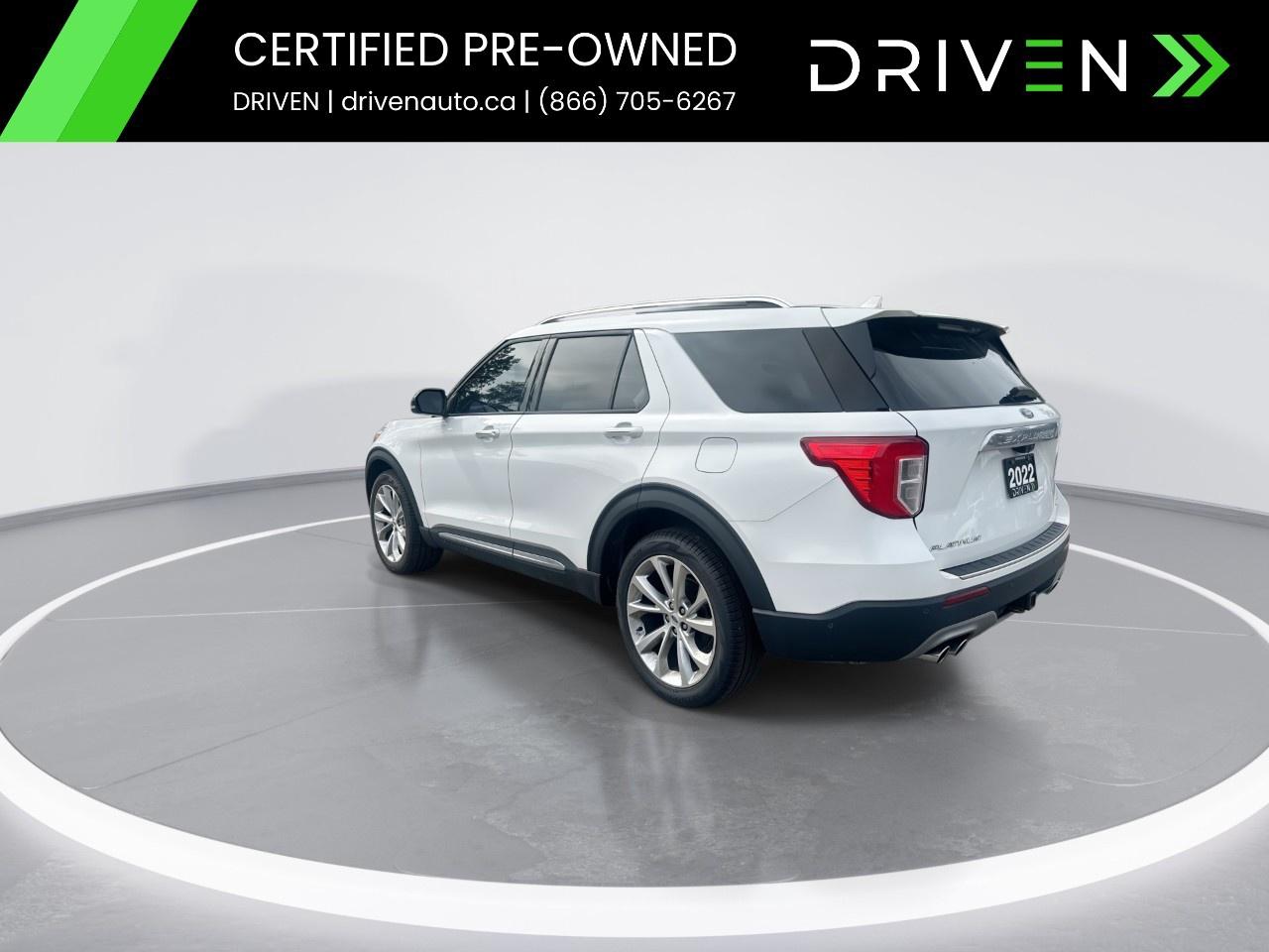 2022 Ford Explorer Platinum 4WD Photo