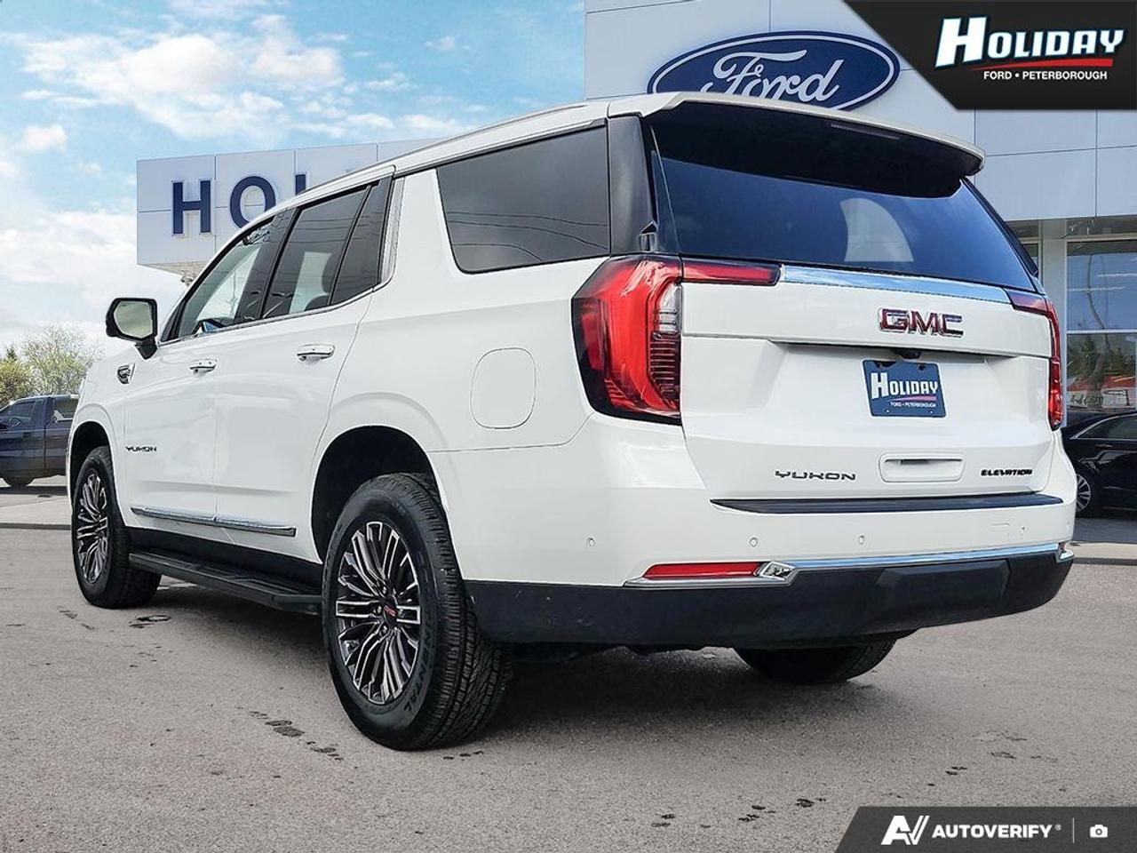 2026 GMC Yukon Elevation Photo3