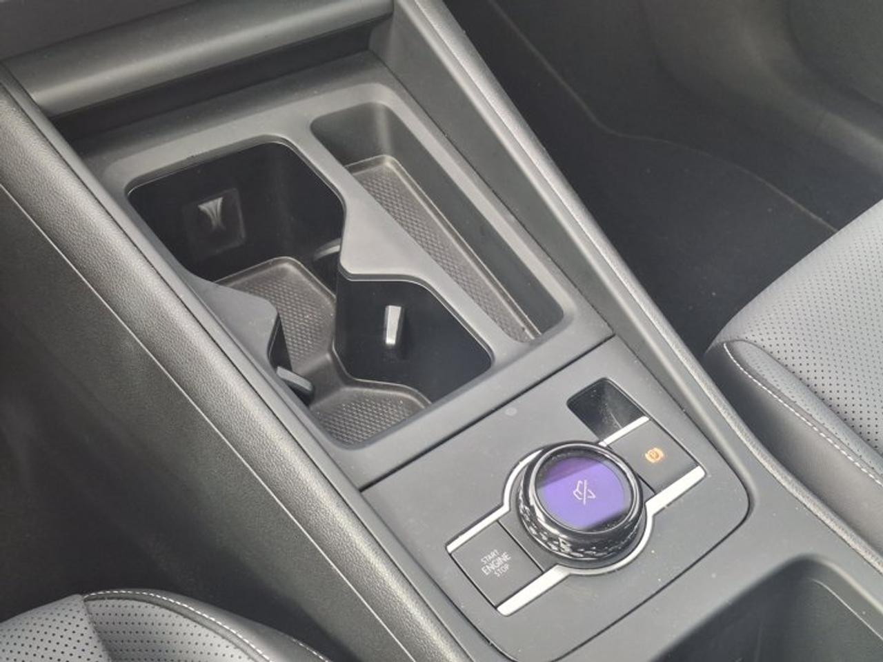 2026 Volkswagen Tiguan Comfortline 4Motion | Leatherette | Heated Seats + Steering | Remote Start | and More ! Photo