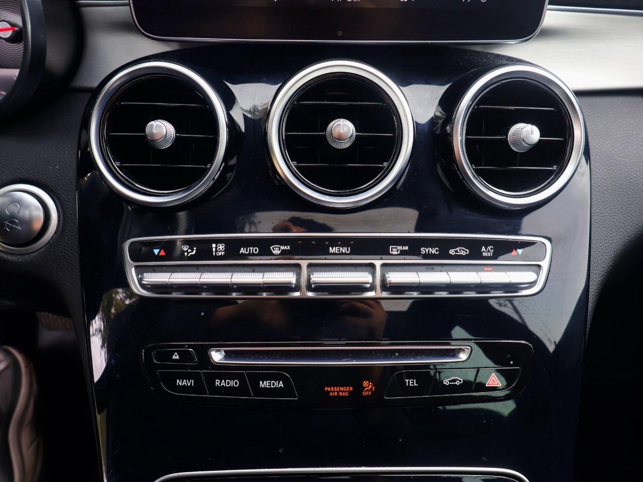 2018 Mercedes-Benz C-Class C 300 Photo