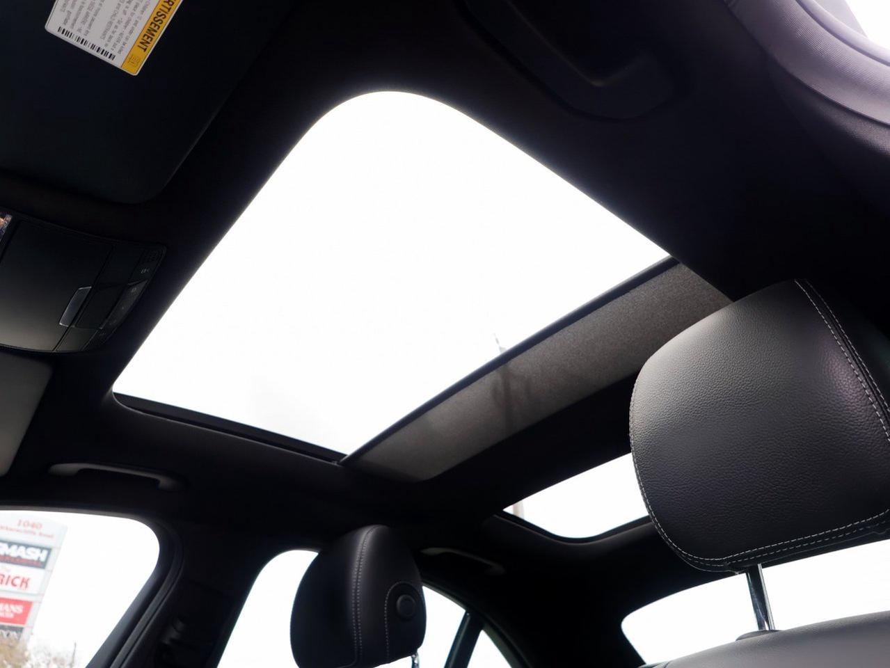 2018 Mercedes-Benz C-Class C 300 Photo