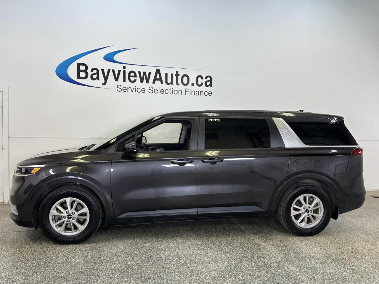 2024 Kia Carnival LX/53KM/OFF 1 OWNER KIA LEASE! Photo3