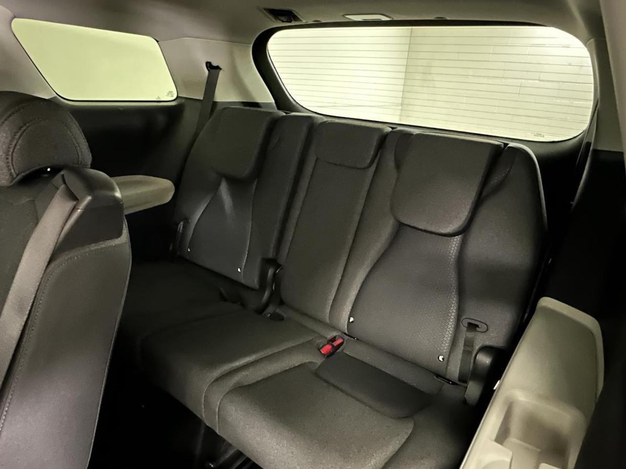 2024 Kia Carnival LX/53KM/OFF 1 OWNER KIA LEASE! Photo