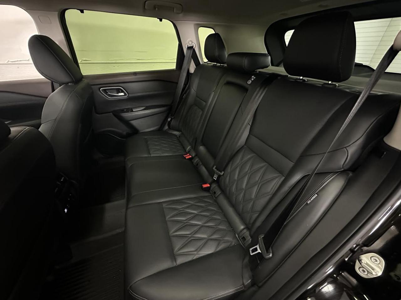 2023 Nissan Rogue Platinum PLATINUM/AWD/LEATHER/46KM/LOCAL TRADE! Photo