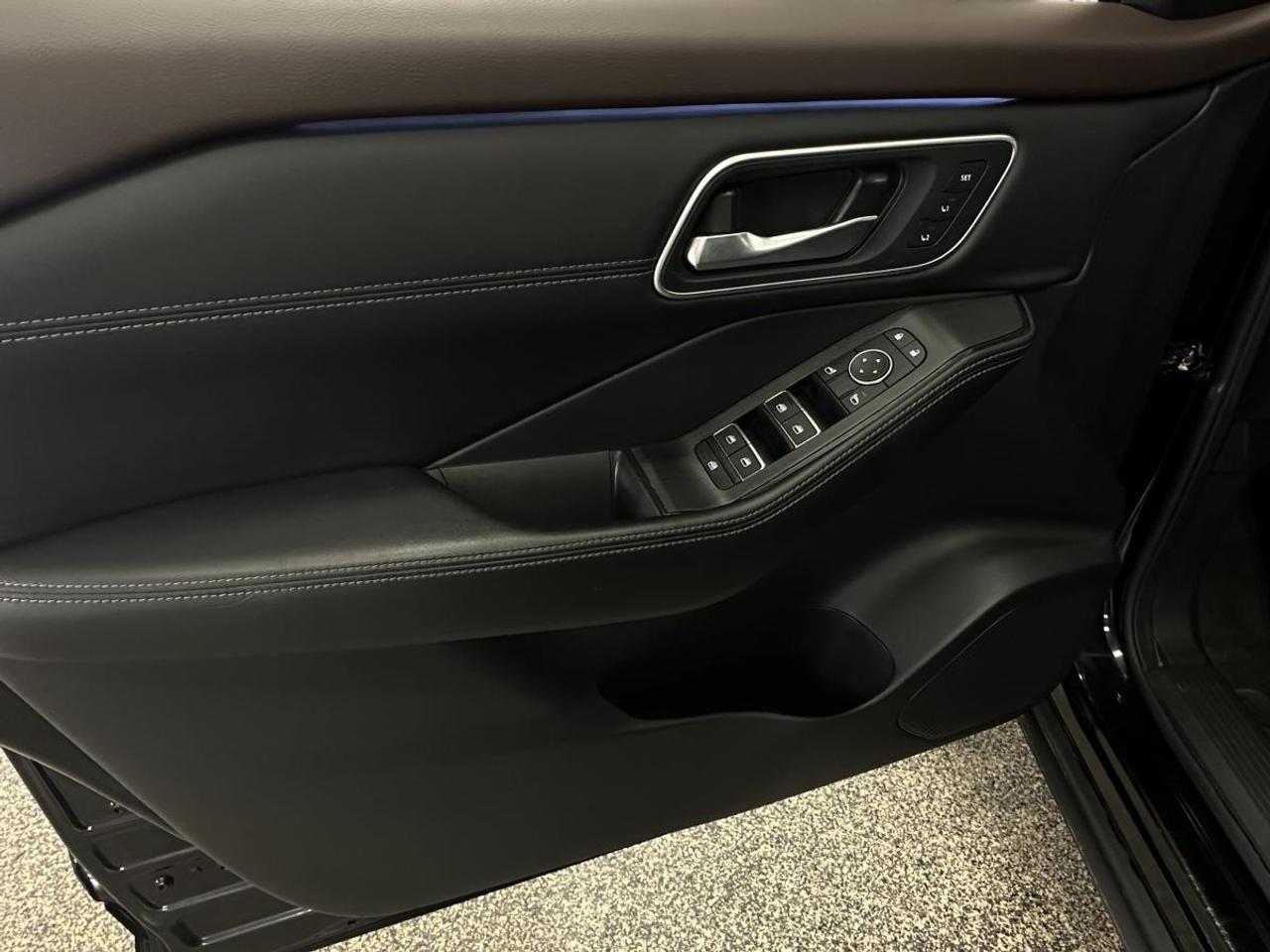 2023 Nissan Rogue Platinum PLATINUM/AWD/LEATHER/46KM/LOCAL TRADE! Photo