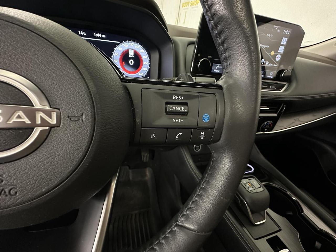 2023 Nissan Rogue Platinum PLATINUM/AWD/LEATHER/46KM/LOCAL TRADE! Photo