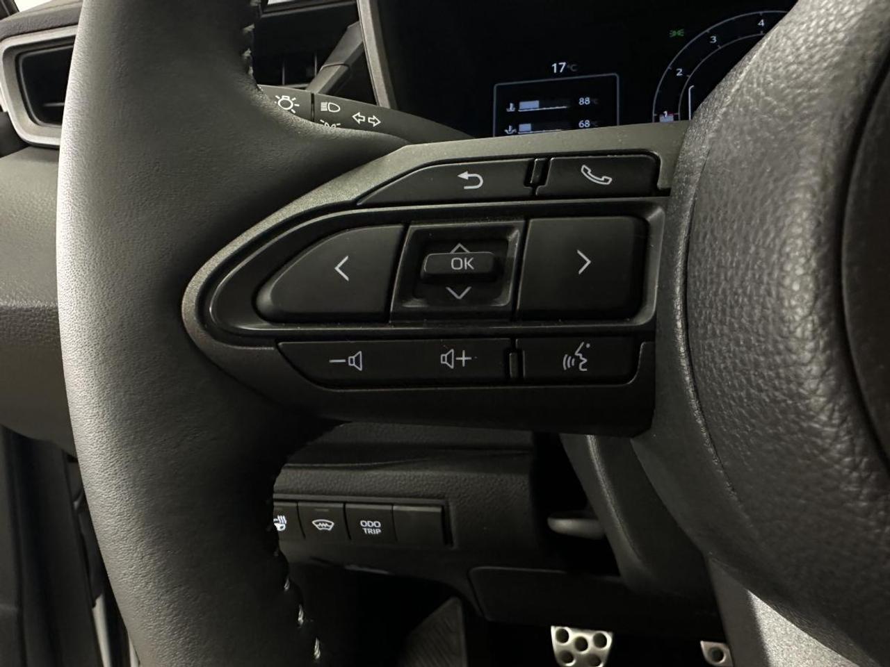 2026 Toyota GR Corolla GR CORE/AWD/MANUAL/300HP/1400KM/APPLE CARPLAY/HEATED SUEDE/HEATED WHEEL! Photo