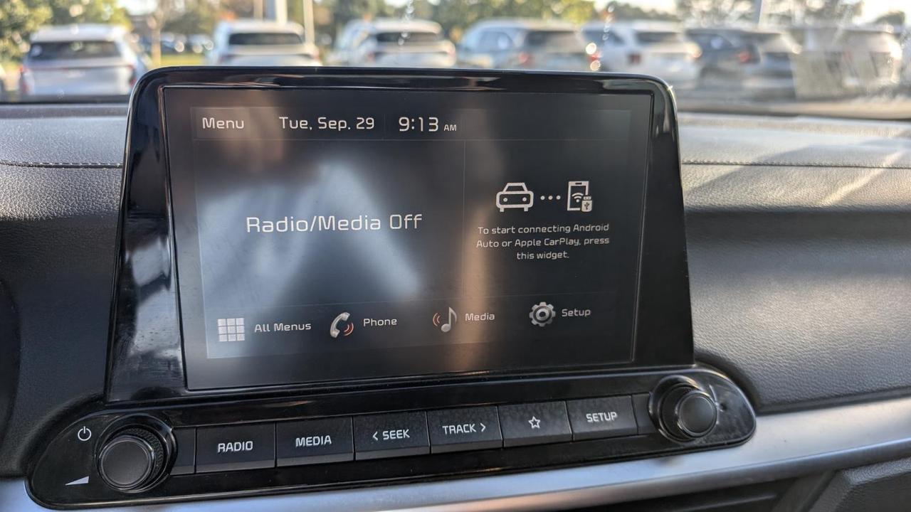 2023 Kia Forte EX+ Photo