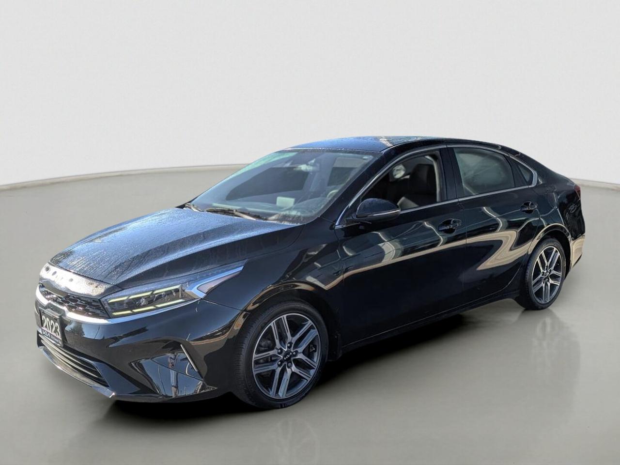 2023 Kia Forte EX+ Photo