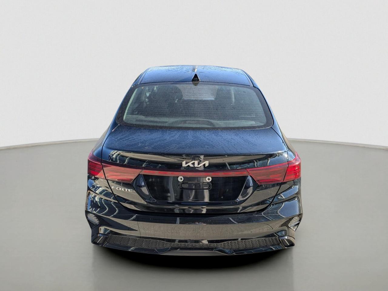 2023 Kia Forte EX+ Photo