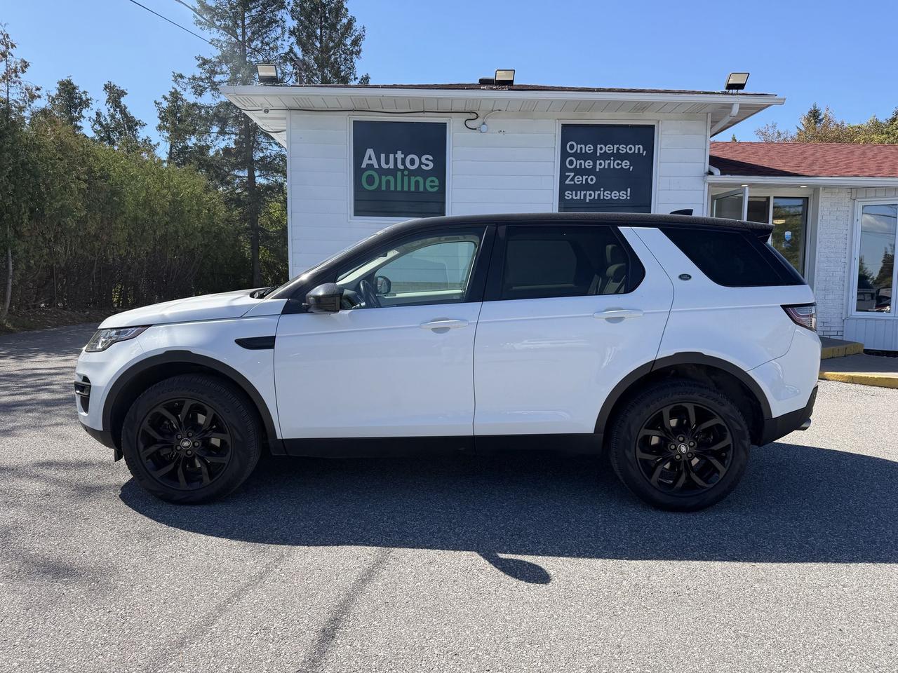 2018 Land Rover Discovery Sport HSE- HEATED LEATHER SEATS - PANORAMIC ROOF-NAVIGATION-CAMERA Photo1